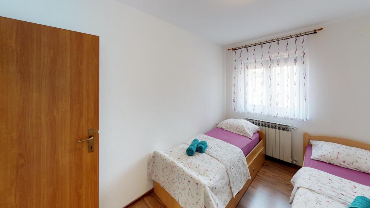 Apartman Goga *